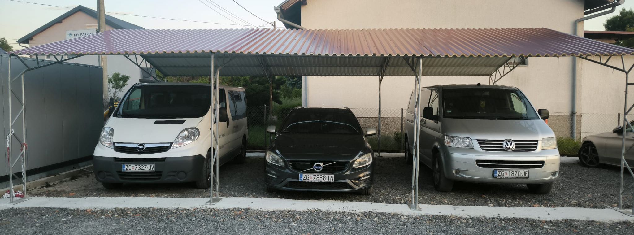 myPARKING AERODROM ZAGREB